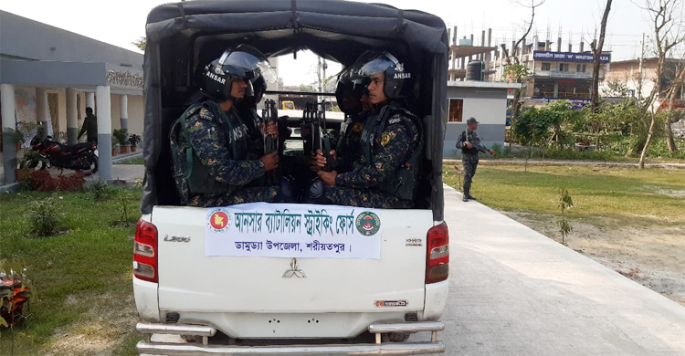 নির্বাচনী স্ট্রাইকিং ফোর্সে ৮৫০০ ব্যাটালিয়ন আনসার মোতায়েন নির্বাচনী স্ট্রাইকিং ফোর্সে ৮৫০০ ব্যাটালিয়ন আনসার মোতায়েন