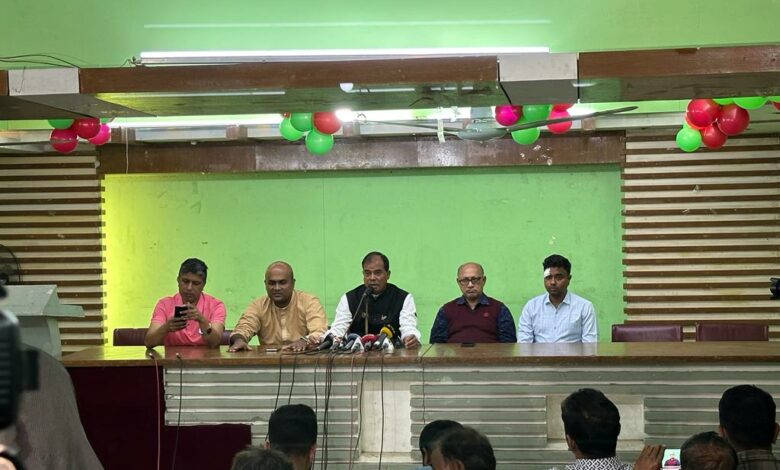প্রহসনের নির্বাচন: ফলাফল বাতিল চান স্বতন্ত্র প্রার্থী গিয়াস উদ্দিন প্রহসনের নির্বাচন: ফলাফল বাতিল চান স্বতন্ত্র প্রার্থী গিয়াস উদ্দিন