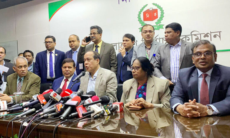 প্রত্যাশার চেয়ে ভালো ভোট হয়েছে: সিইসি প্রত্যাশার চেয়ে ভালো ভোট হয়েছে: সিইসি
