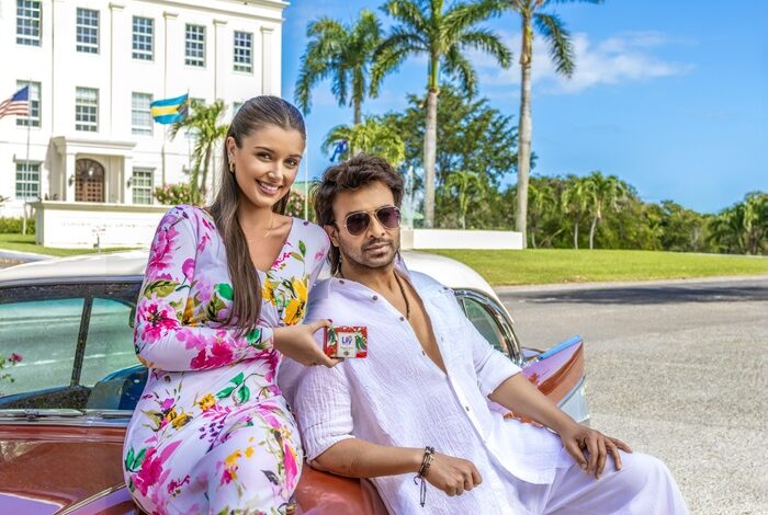 কোর্টনি কফিকে ছেড়ে কার সঙ্গে জুটি বাঁধলেন শাকিব খান ? কোর্টনি কফিকে ছেড়ে কার সঙ্গে জুটি বাঁধলেন শাকিব খান ?