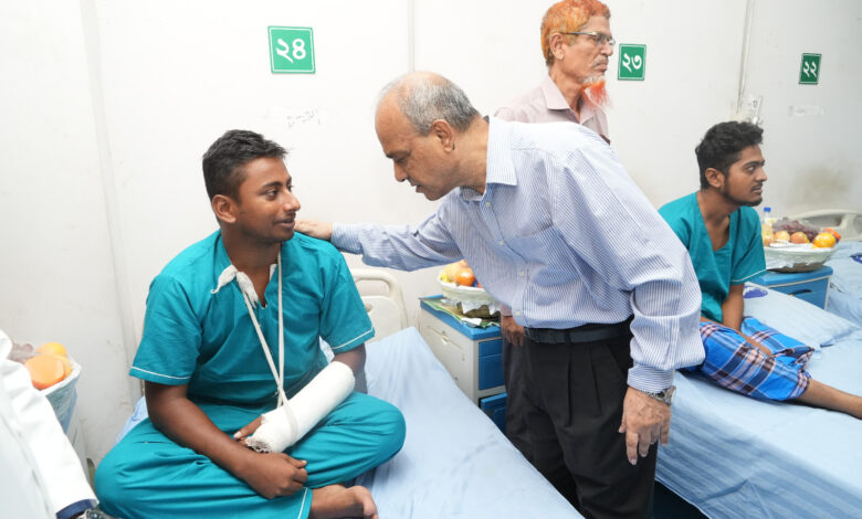 আন্দোলনে আহতদের চিকিৎসায় সরকার সব ধরনের সহযোগিতা করবে- স্বরাষ্ট্র উপদেষ্টা আন্দোলনে আহতদের চিকিৎসায় সরকার সব ধরনের সহযোগিতা করবে- স্বরাষ্ট্র উপদেষ্টা