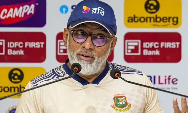 হাথুরুকে বরখাস্ত করলো বিসিবি হাথুরুকে বরখাস্ত করলো বিসিবি