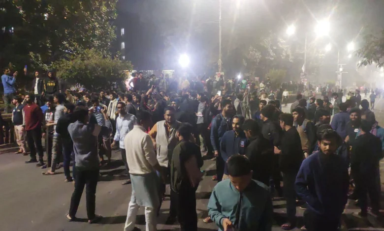 ঢাবি ও ঢাকা কলেজ শিক্ষার্থীদের ঐক্যবদ্ধের আহ্বান বৈষম্যবিরোধীর ঢাবি ও ঢাকা কলেজ শিক্ষার্থীদের ঐক্যবদ্ধের আহ্বান বৈষম্যবিরোধীর