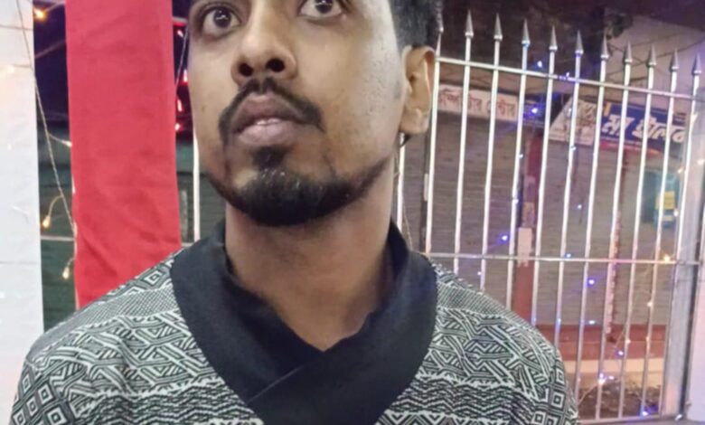 কিডনির অবৈধ ব্যবসায়ীর মূল হোতা মুন্না, টুটুল সহ তিনজন আটক কিডনির অবৈধ ব্যবসায়ীর মূল হোতা মুন্না, টুটুল সহ তিনজন আটক