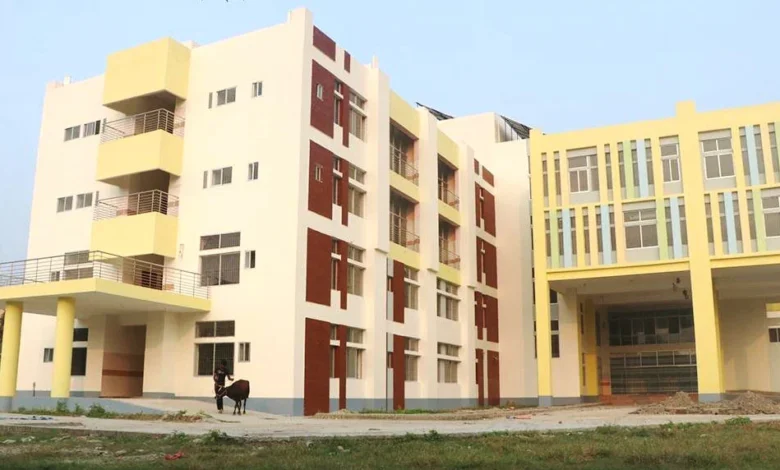 রাজশাহীতে ৩৪ কোটি টাকার শিশু হাসপাতাল অলস রাজশাহীতে ৩৪ কোটি টাকার শিশু হাসপাতাল অলস