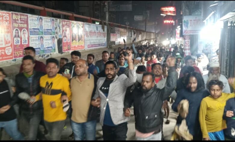 ব্রাহ্মণবাড়িয়ায় জেলা বিএনপির সম্মেলন ঠেকাতে জুতা মিছিল ব্রাহ্মণবাড়িয়ায় জেলা বিএনপির সম্মেলন ঠেকাতে জুতা মিছিল