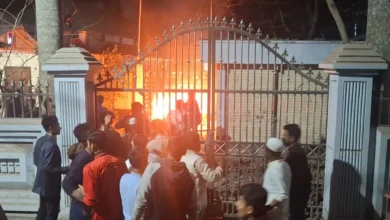 সাবেক রাষ্ট্রপতি আবদুল হামিদের বাসায় ভাঙচুর-আগুন