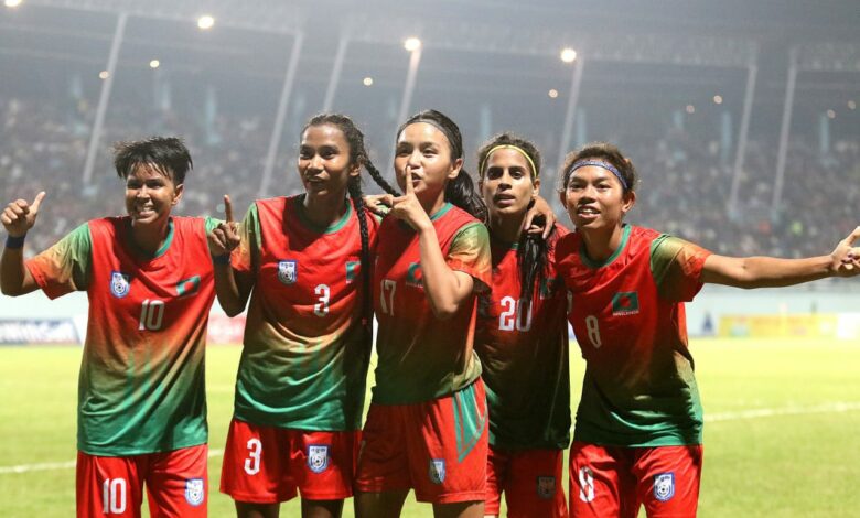 শৃঙ্খলায় গুরুত্ব দিয়েছে বিশেষ কমিটি শৃঙ্খলায় গুরুত্ব দিয়েছে বিশেষ কমিটি