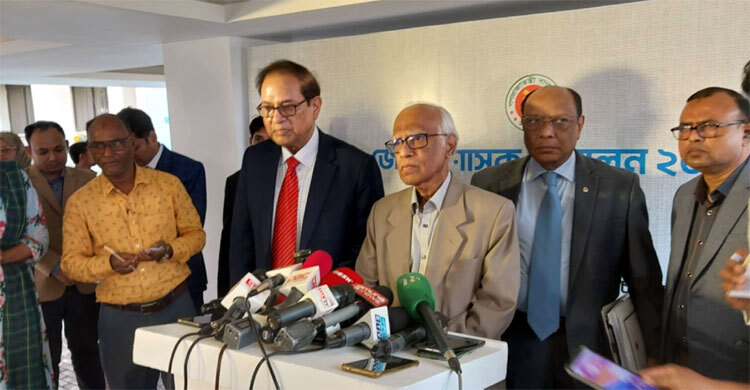 অন্তর্বর্তী সরকারের কারও নামে কোনো স্থাপনা হবে না: ওয়াহিদউদ্দিন অন্তর্বর্তী সরকারের কারও নামে কোনো স্থাপনা হবে না: ওয়াহিদউদ্দিন
