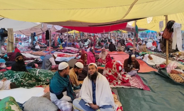 বয়ান-জিকির আসকারে চলছে বিশ্ব ইজতেমার দ্বিতীয় দিন বয়ান-জিকির আসকারে চলছে বিশ্ব ইজতেমার দ্বিতীয় দিন