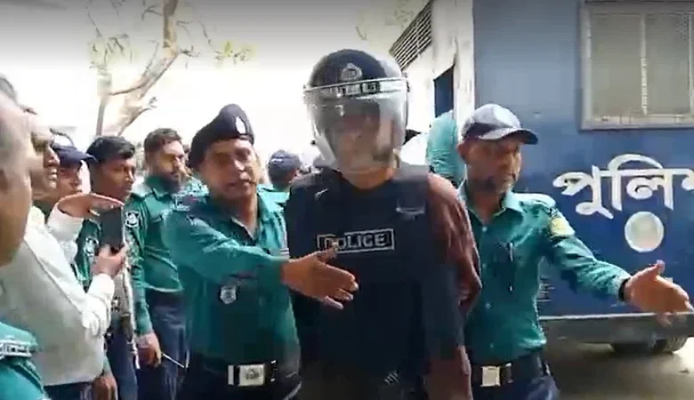 জুলাইয়ে উত্তরায় গণহত্যা : ১২ মের মধ্যে তদন্ত প্রতিবেদন দাখিলের নির্দেশ জুলাইয়ে উত্তরায় গণহত্যা : ১২ মের মধ্যে তদন্ত প্রতিবেদন দাখিলের নির্দেশ