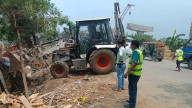 উত্তরা ১০ নং সেক্টরে ডিএনসিসির উচ্ছেদ অভিযানে ২ শতাধিক দোকান উচ্ছেদ