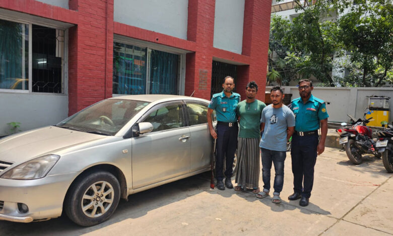 উত্তরায় প্রাইভেট কারে অপহরণ, ভিডিও ভাইরালের পর গ্রেপ্তার ২ উত্তরায় প্রাইভেট কারে অপহরণ, ভিডিও ভাইরালের পর গ্রেপ্তার ২