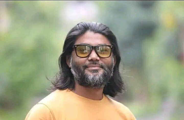 নীতিহীন অর্থনীতির গোলক ধাঁধাঁ নীতিহীন অর্থনীতির গোলক ধাঁধাঁ