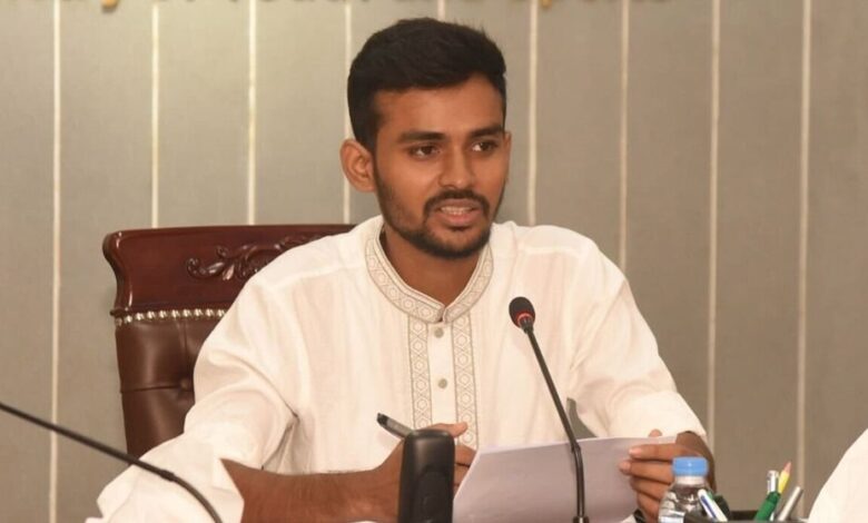 নিষিদ্ধ হচ্ছে যুবলীগ ও স্বেচ্ছাসেবক লীগ: আসিফ মাহমুদ নিষিদ্ধ হচ্ছে যুবলীগ ও স্বেচ্ছাসেবক লীগ: আসিফ মাহমুদ