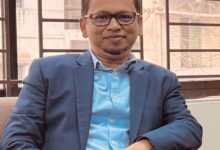 যা ঘটছে তার একটা একাডেমিক ব্যাখ্যা