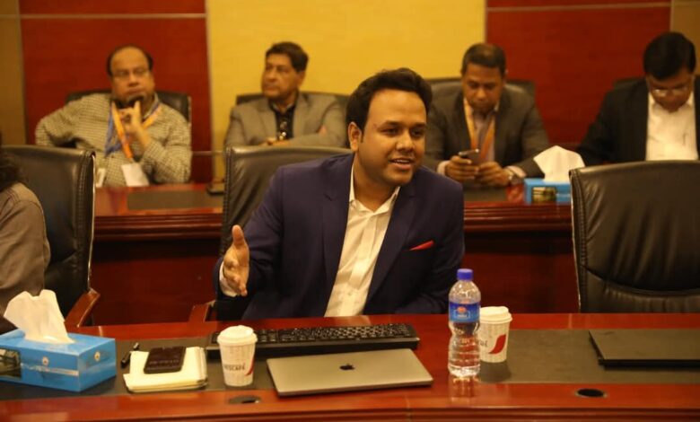 সমাধানে অংশীদারি সহযোগী হোন, সমস্যার নয় সমাধানে অংশীদারি সহযোগী হোন, সমস্যার নয়