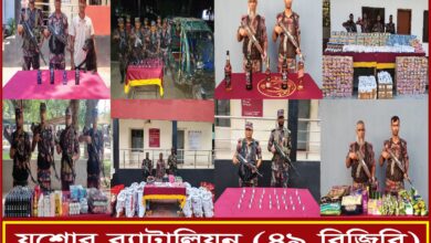 বেনাপোল সীমান্তে বিজিবির অভিযানে দুই কোটি টাকার চোরাচালানি পণ্য আটক