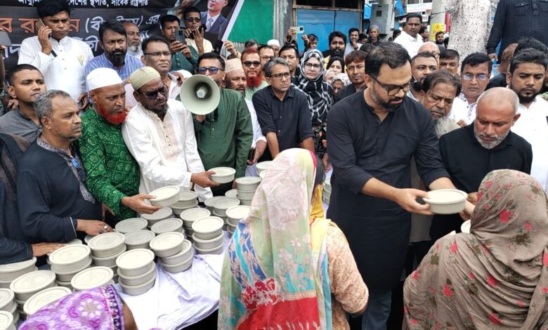 পল্লবীতে নিজ নির্বাচনী এলাকার জলাবদ্ধতায় ক্ষতিগ্রস্ত ৩ হাজার পরিবারের পাশে : আমিনুল হক পল্লবীতে নিজ নির্বাচনী এলাকার জলাবদ্ধতায় ক্ষতিগ্রস্ত ৩ হাজার পরিবারের পাশে : আমিনুল হক