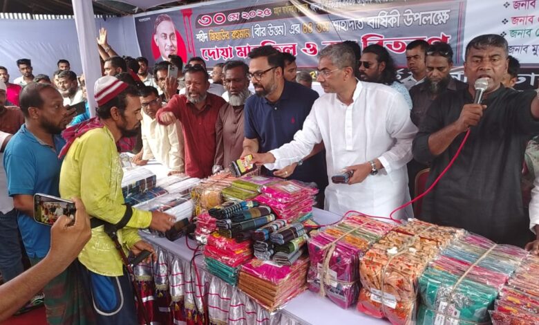 মানুষ চায় ডিসেম্বরেই নির্বাচন – আমিনুল হক মানুষ চায় ডিসেম্বরেই নির্বাচন – আমিনুল হক