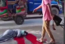 দক্ষিণখানে রাস্তায় প্রকাশ্যে স্ত্রীকে গলা কেটে খুন, স্বামীকে গণধোলাই