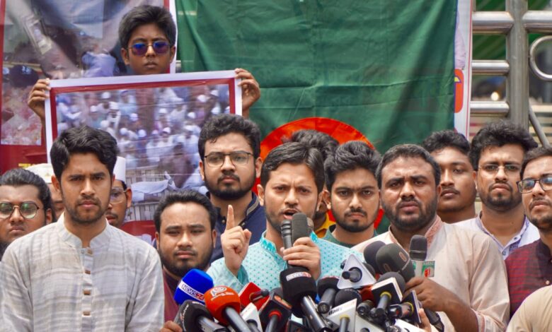 রাষ্ট্রীয়ভাবে শাপলা গণহত্যা দিবস ঘোষণা করতে হবে : শিবির সভাপতি রাষ্ট্রীয়ভাবে শাপলা গণহত্যা দিবস ঘোষণা করতে হবে : শিবির সভাপতি
