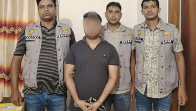 উত্তরা থেকে সনদপত্র জালিয়াতি চক্রের মূলহোতাকে গ্রেফতার করেছে ডিবি