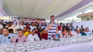উপদেষ্টা পিএসদের দূর্নীতির জন্য উপদেষ্টাদেরকে দুষলেন আমিনুল হক