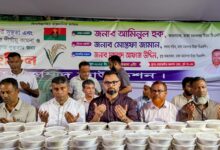 ঋণ নিয়ে ঋণ শোধ করার মতো বাজেট : আমিনুল হক