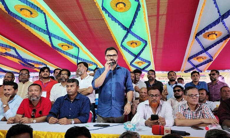 বিএনপির নেতাকর্মী কেউ অপকর্মে জড়িত হলে তাঁর দায়িত্ব বিএনপি নিবেনা- আমিনুল বিএনপির নেতাকর্মী কেউ অপকর্মে জড়িত হলে তাঁর দায়িত্ব বিএনপি নিবেনা- আমিনুল