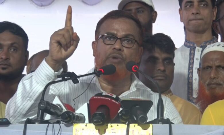 ‘আমরা আওয়ামীলীগ হতে চাই না’- হাজী মোস্তফা জামান ‘আমরা আওয়ামীলীগ হতে চাই না’- হাজী মোস্তফা জামান