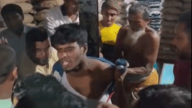 পাবনার কাশীনাথপুরে চাঁদাবাজির চেষ্টাকালে দুজন আটকে গণধোলাই