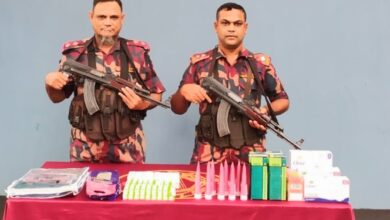 বেনাপোলে বিজিবির অভিযানে ভারতীয় পণ্য সামগ্রী আটক
