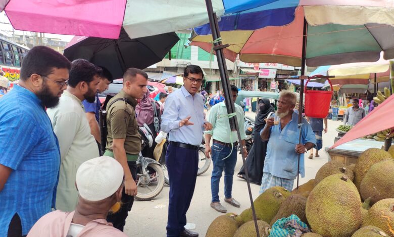 দাগনভূঞা পৌরসভায় মোবাইল কোর্টের অভিযান, ১৯ হাজার টাকা জরিমানা