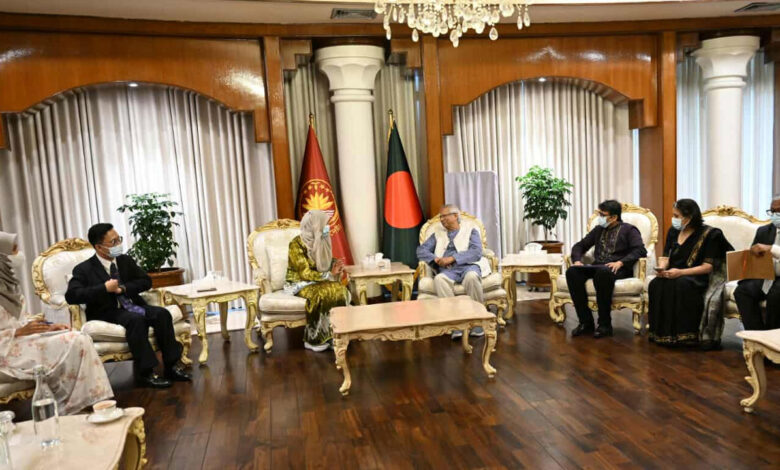 আসিয়ানের সদস্যপদ পেতে মালয়েশিয়ার সমর্থন চেয়েছেন প্রধান উপদেষ্টা আসিয়ানের সদস্যপদ পেতে মালয়েশিয়ার সমর্থন চেয়েছেন প্রধান উপদেষ্টা