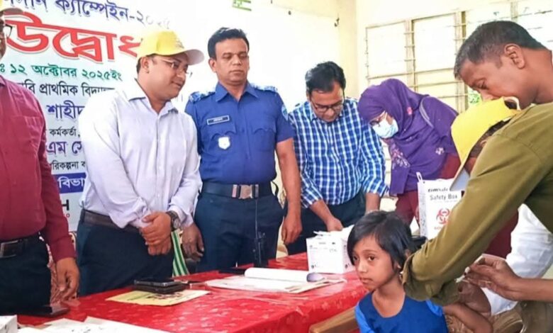 দাগনভূঞা থেকে শুরু : সোয়া চার লাখ শিশুকে টাইফয়েড টিকা দাগনভূঞা থেকে শুরু : সোয়া চার লাখ শিশুকে টাইফয়েড টিকা