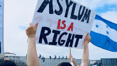 যুক্তরাষ্ট্রে আশ্রয় নীতি স্থগিত—মানবিকতার সংকট কতটা গভীর?