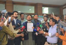 মাজার নয়, জুলাই শহীদদের কবর জেয়ারতে নির্বাচনী প্রচারণা শুরু করবেন এনসিপির আরিফ