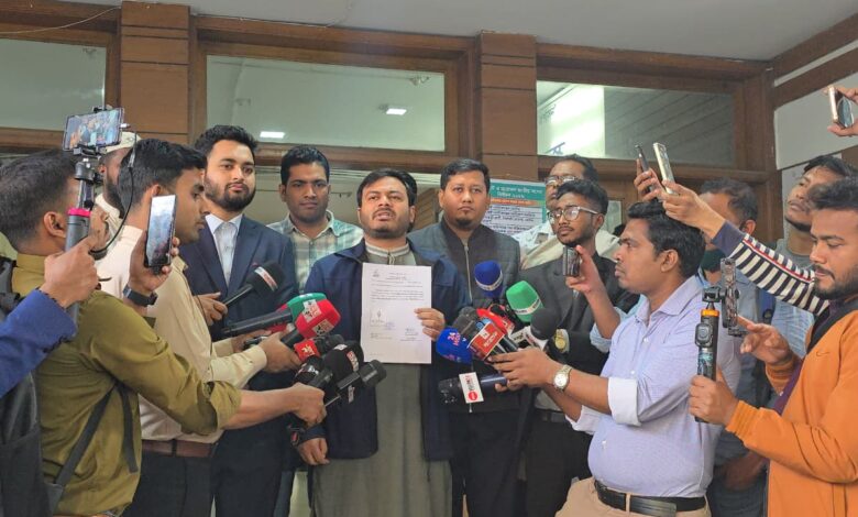 মাজার নয়, জুলাই শহীদদের কবর জেয়ারতে নির্বাচনী প্রচারণা শুরু করবেন এনসিপির আরিফ মাজার নয়, জুলাই শহীদদের কবর জেয়ারতে নির্বাচনী প্রচারণা শুরু করবেন এনসিপির আরিফ