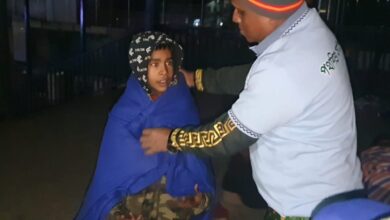 উত্তরায় পথশিশু ফাউন্ডেশনের উদ্যোগে শীতার্তদের মাঝে কম্বল বিতরণ