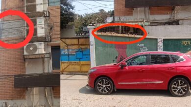 নিকুঞ্জে ডেসকোর ‘টাইলস আতঙ্ক’: বড় দুর্ঘটনা থেকে অল্পের জন্য রক্ষা নিকুঞ্জে ডেসকোর ‘টাইলস আতঙ্ক’: বড় দুর্ঘটনা থেকে অল্পের জন্য রক্ষা