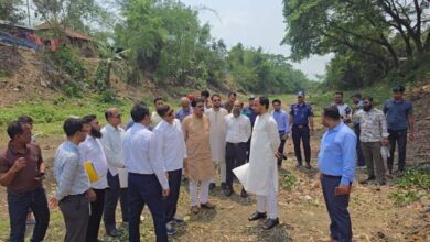 যশোরের শার্শায় জিয়া খাল পরিদর্শন, পুনঃখননের ঘোষণা প্রতিমন্ত্রী ফরহাদ হোসেন আজাদের