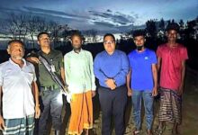 নিষেধাজ্ঞা অমান্য করে রাতে বালু পরিবহন, সোনাগাজীর সাহেবের ঘাটে ভ্রাম্যমাণ আদালতের অভিযান