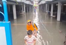 সামান্য বৃষ্টি হলেই ডুবে যায় সড়ক: নাগরিক দুর্ভোগের আরেক নাম ঢাকা-১৮