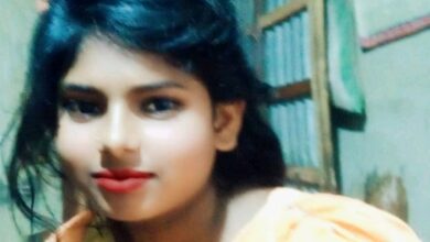 নওগাঁর মহাদেবপুরে যৌতুকের দাবিতে গৃহবধূকে পিটিয়ে হত্যার অভিযোগ