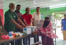 গাবুরায় ১৫ স্বাস্থ্য স্বেচ্ছাসেবকের মাঝে স্বাস্থ্যসেবা উপকরণ বিতরণ